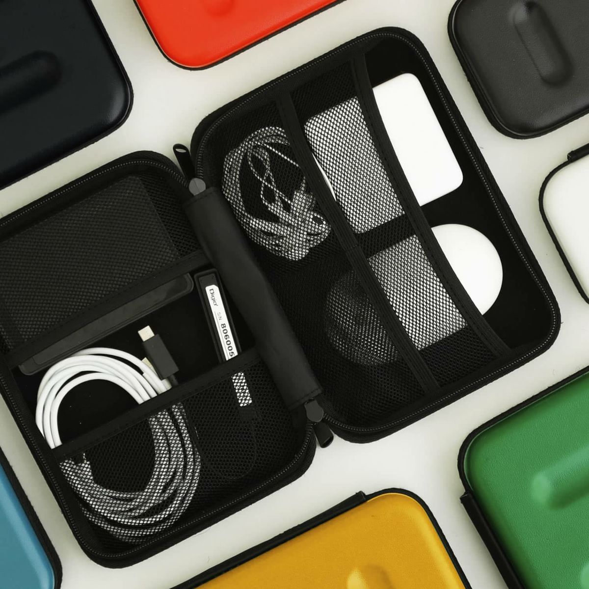 Hard Shell Case/ L (NÄHE)